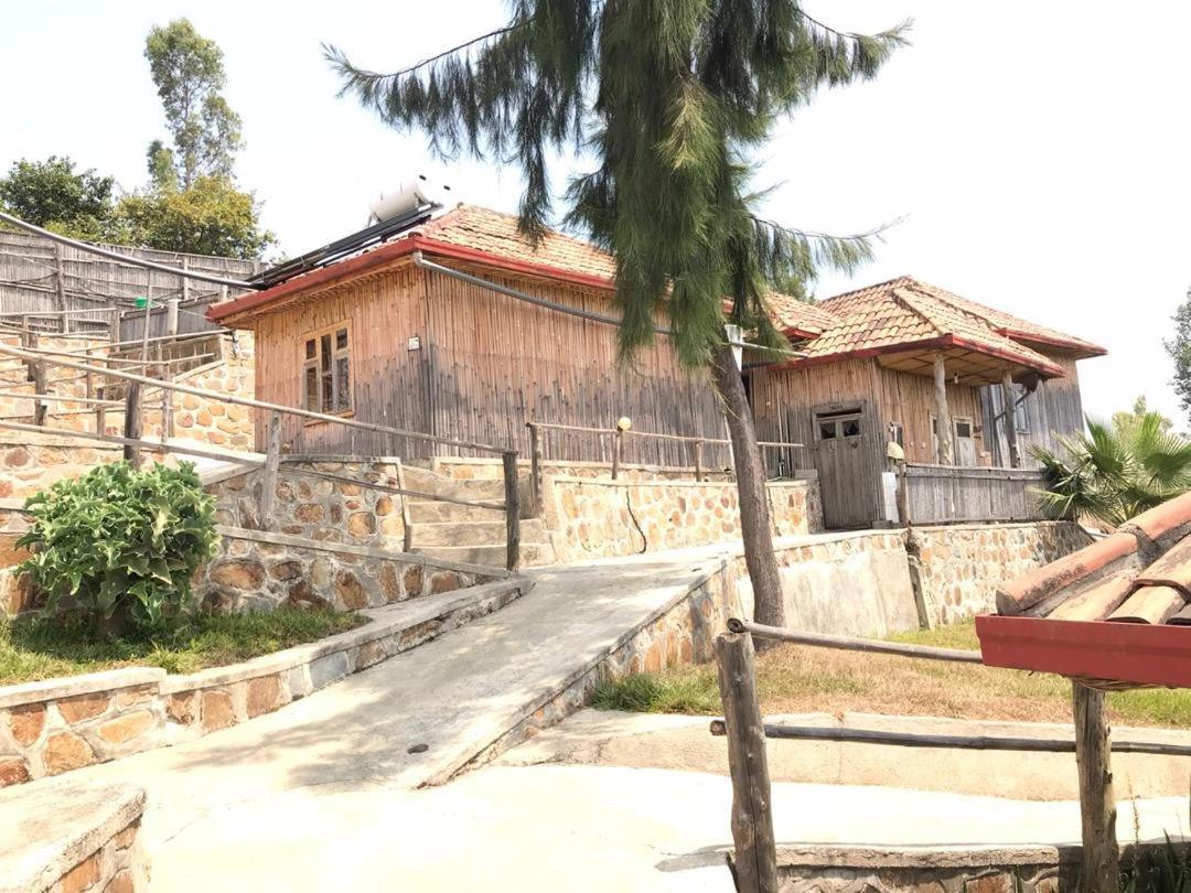 Macheo Écolodge-camping Gitesi Exterior foto